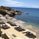 Jolie Seaside Maisonette! Apartmán *